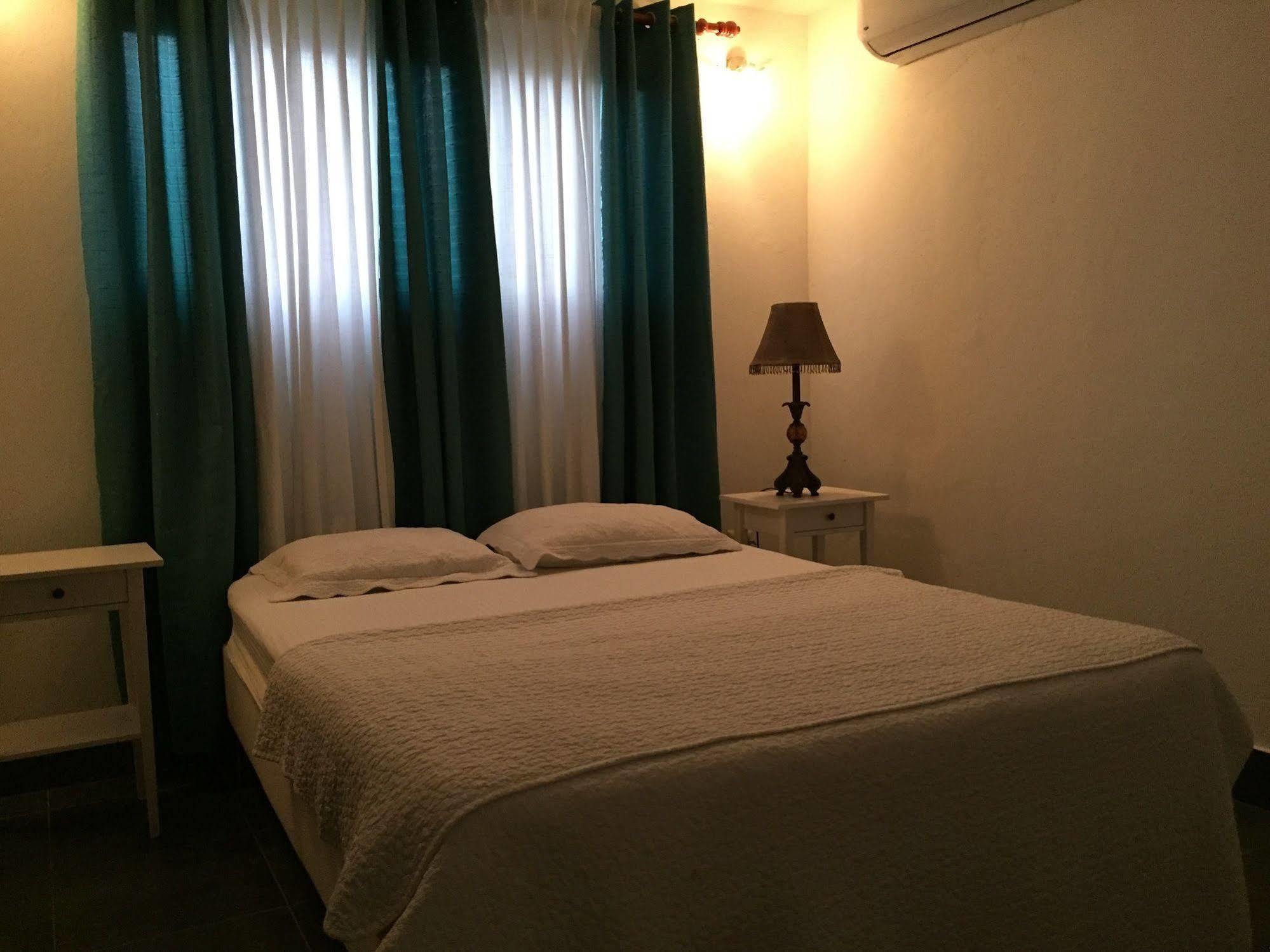 Manaya Bed & Breakfast Пунта Кана Екстериор снимка
